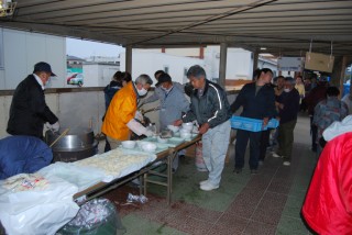 20110429(13)宮城県に行ってきました~炊き出し編~13