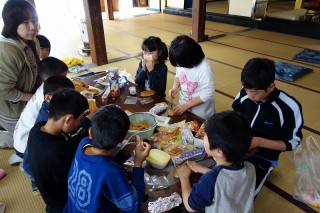 20130402(3)六年生お別れ会を開きました3